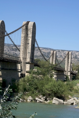 Pont au dessus de la rivière
